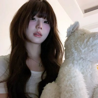 垃圾箱里的婴儿